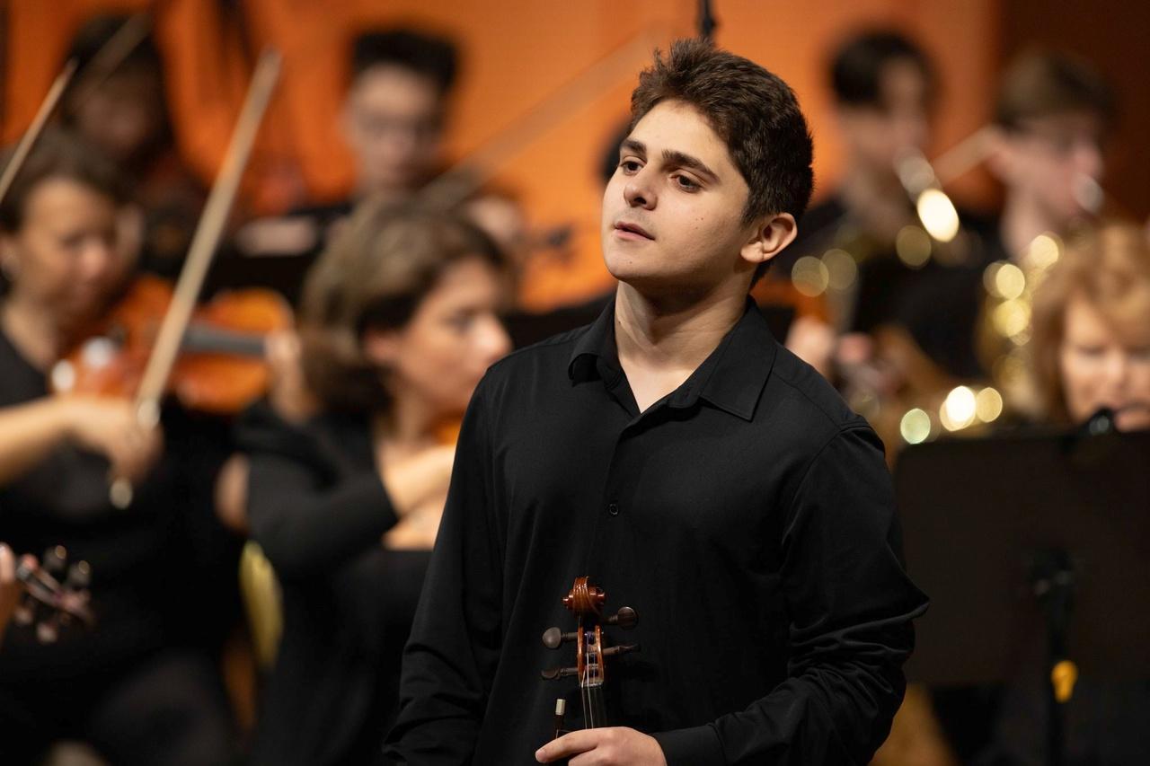 Молодые звёзды на сцене 27 марта 2025