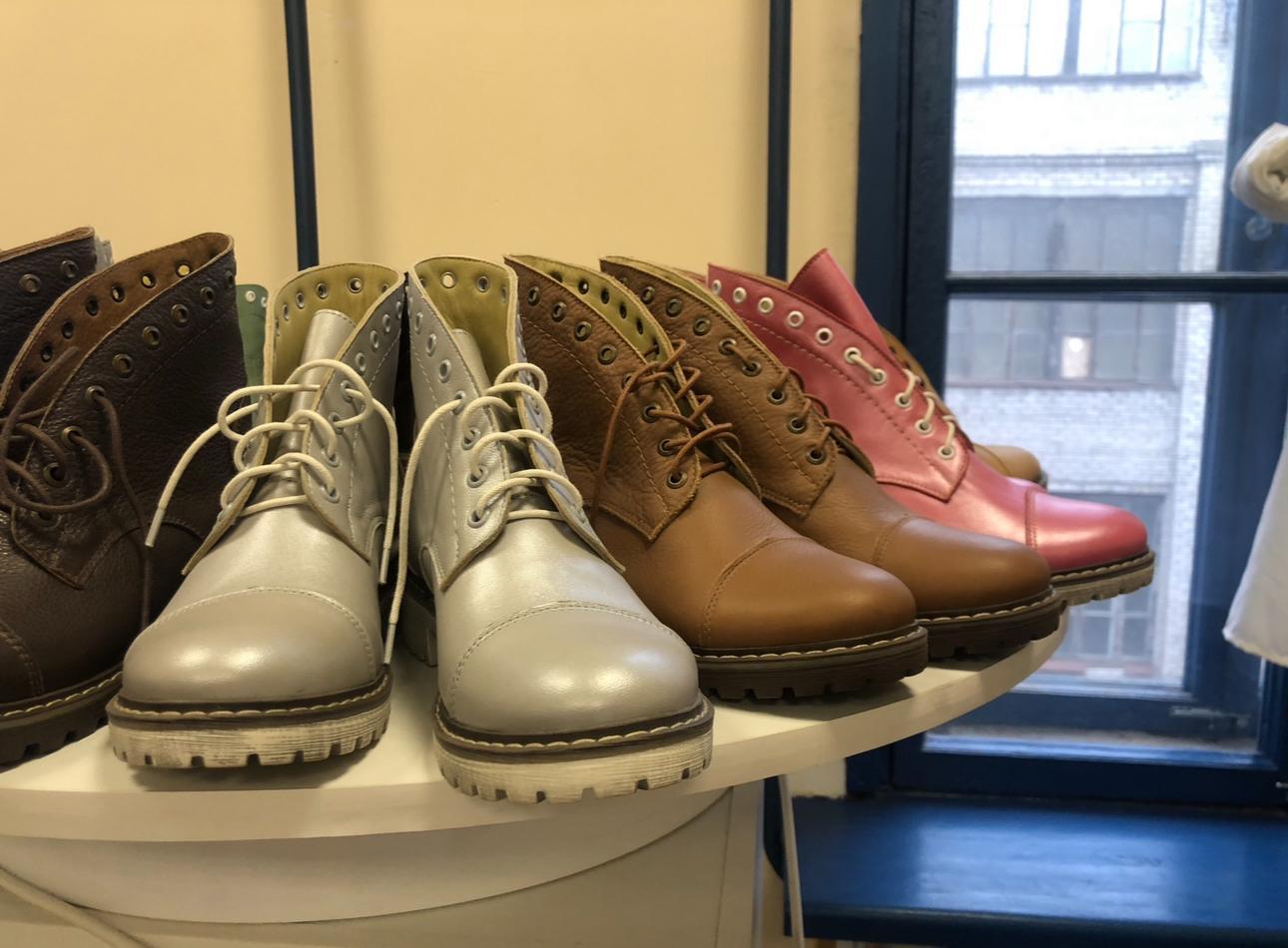 LE&X Collection производство обуви и магазин