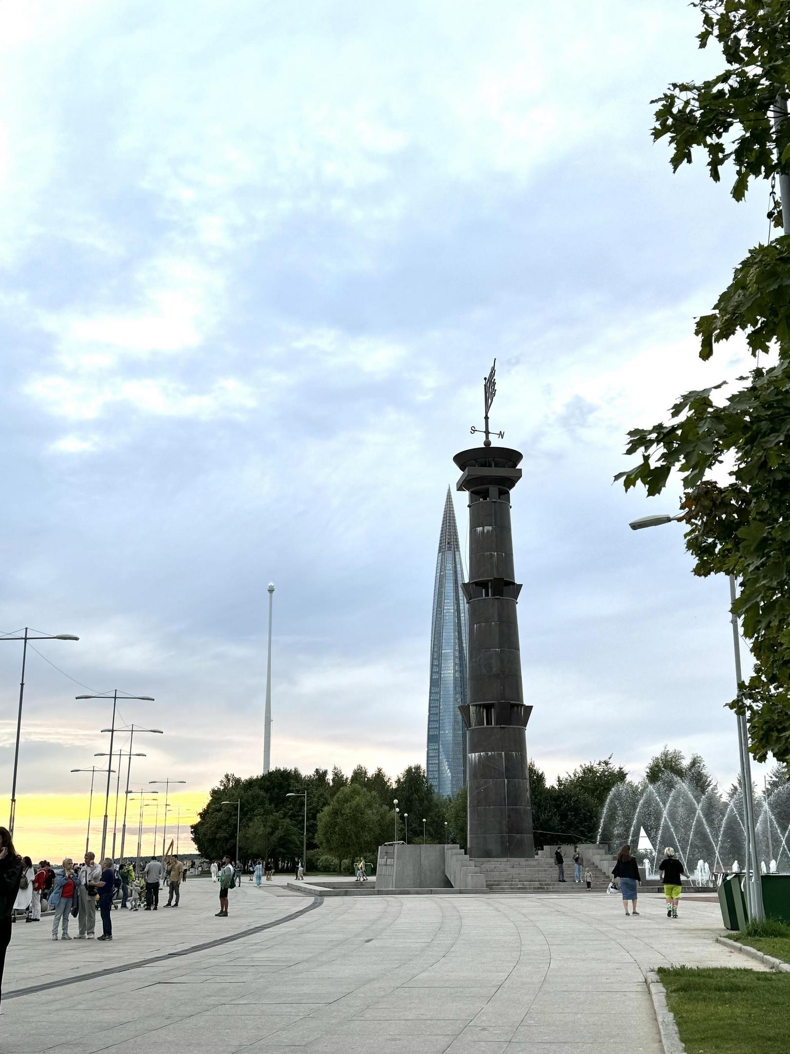 Парк им.300-летия Санкт-Петербурга
