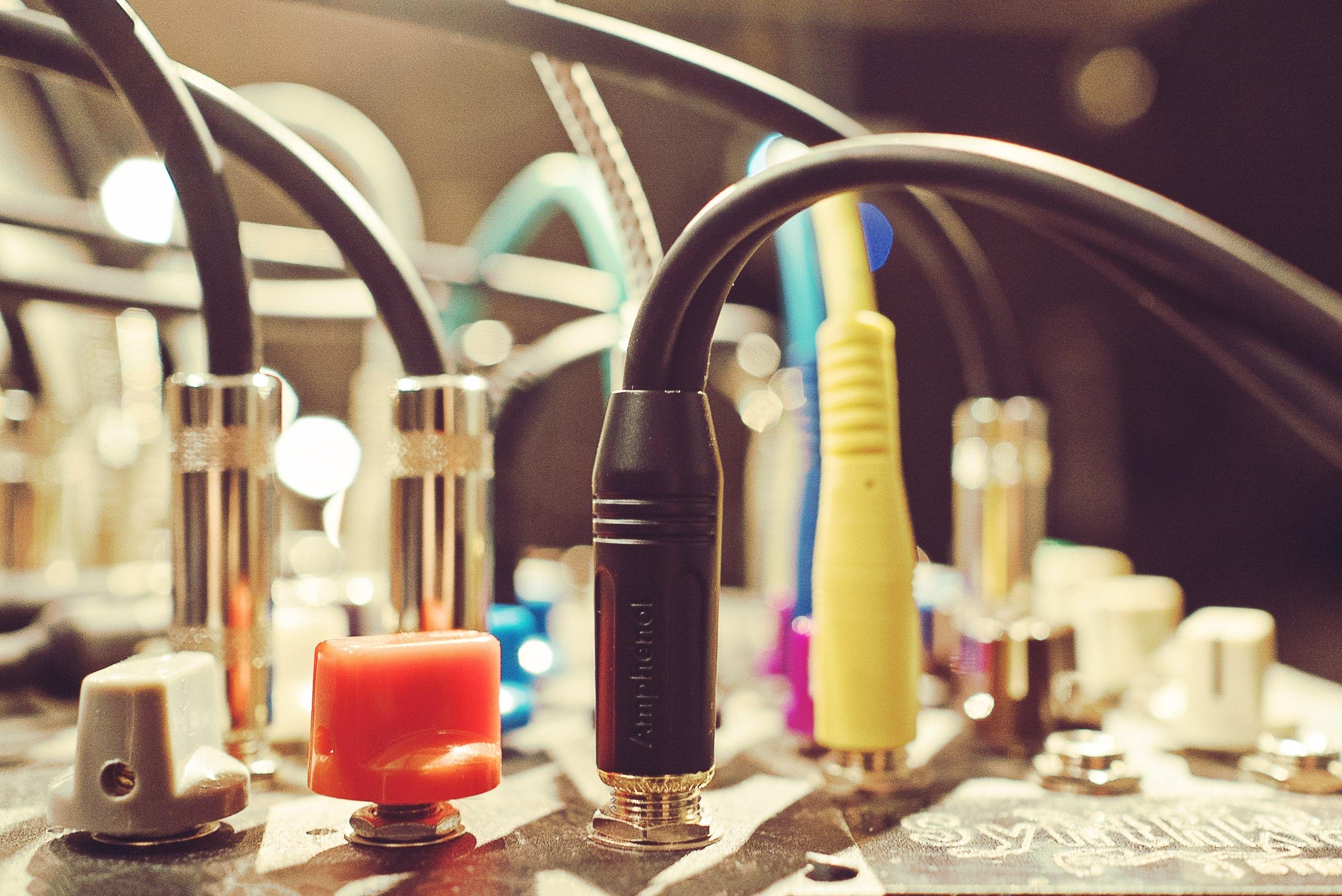 Октофоника: многоканальная пространственная музыка