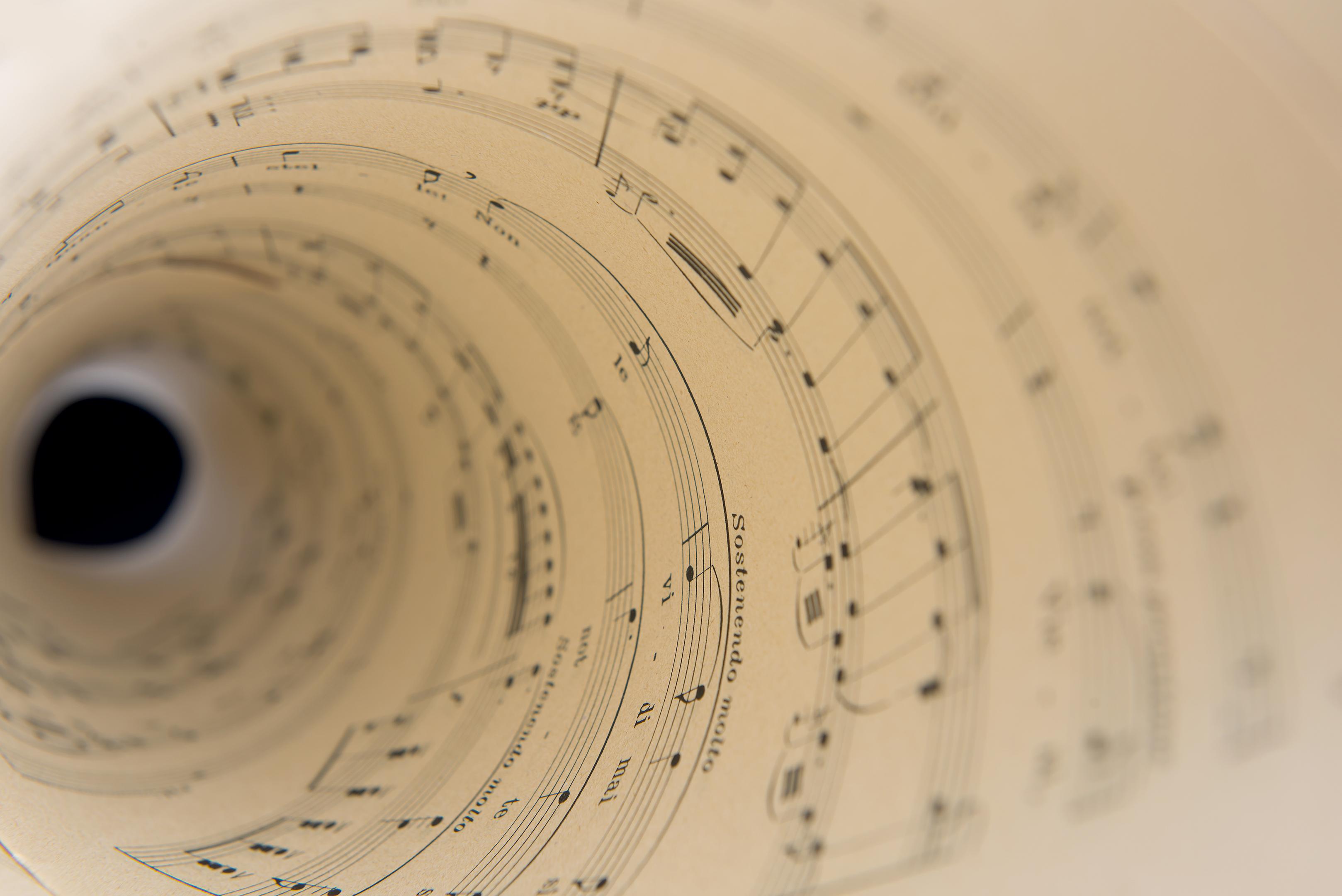 Молодость древних струн