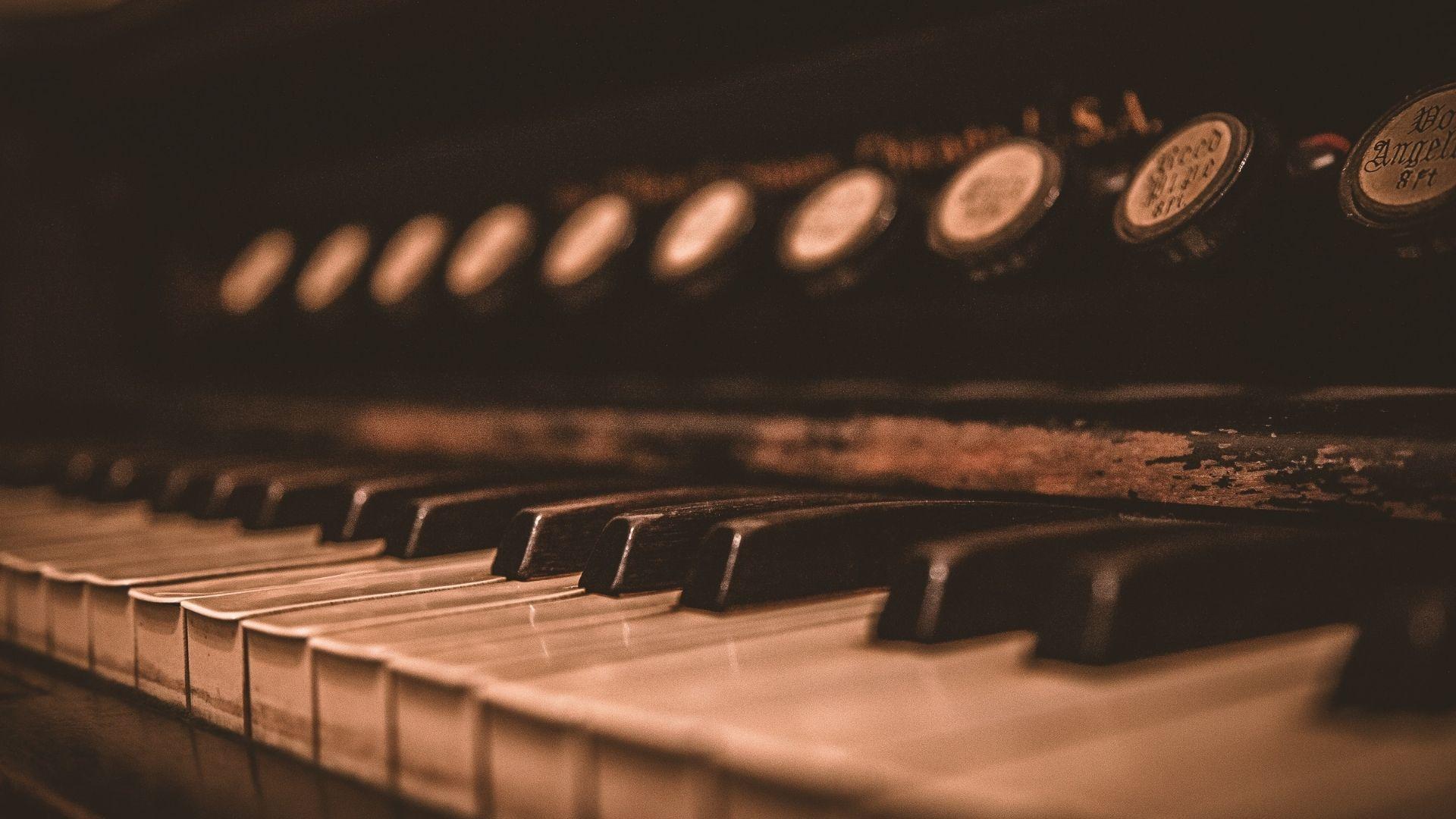 Эхо столетий. От Баха до Пьяццоллы