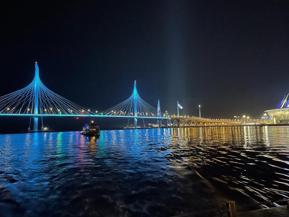 Прогулка по Неве с выходом в Финский залив